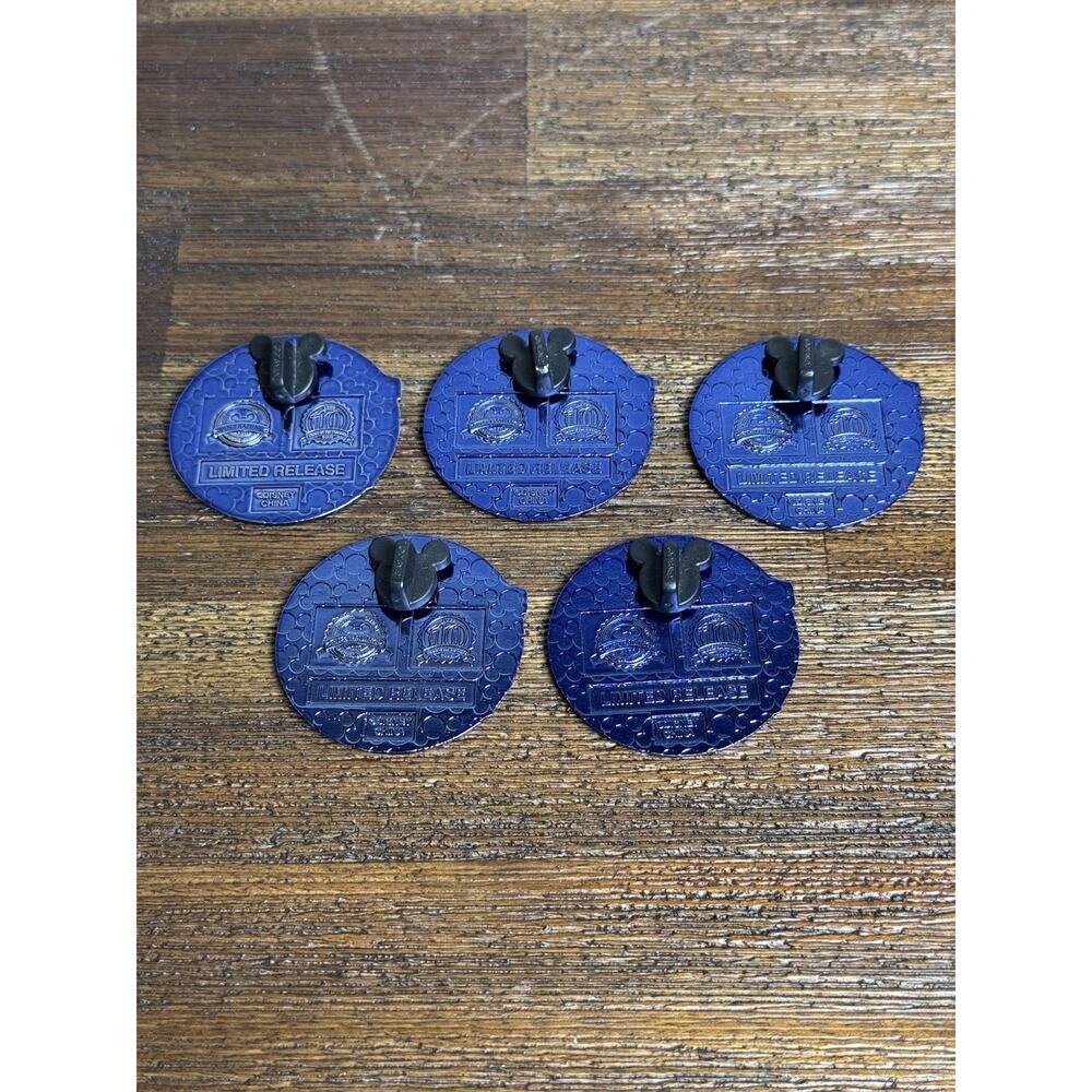 Disney Parks 10 Years Pin Trading Set of 5 Mystery Limited Release 2010 - Picture 8 of 8